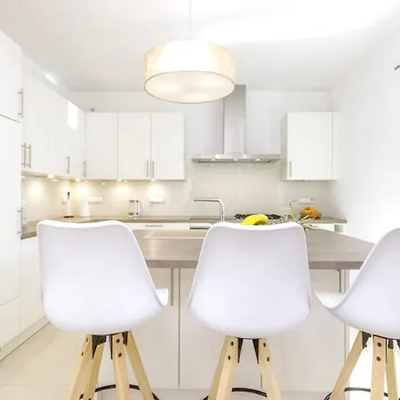 Spacious Hometuranj Holiday home *